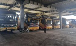 Warga Samarinda Mulai Mudik Lebaran ke Kalimantan Selatan