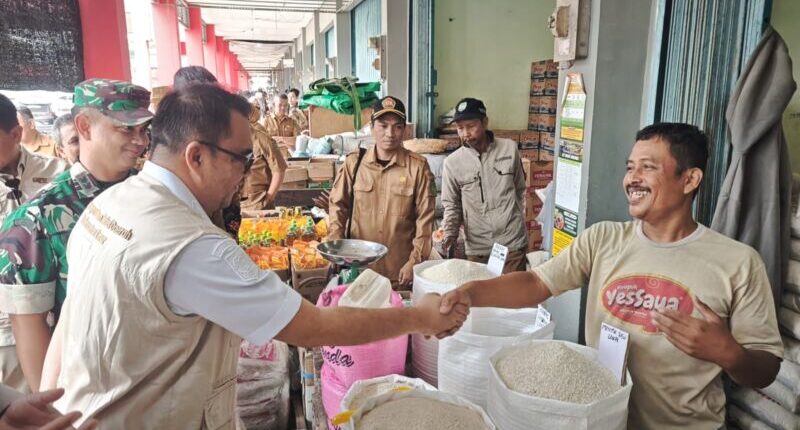 Pedagang Akui Lebih Nyaman Jualan Partai di Pasar Mangkurawang, Penjualan Beras Lokal Ikut Terdongkrak