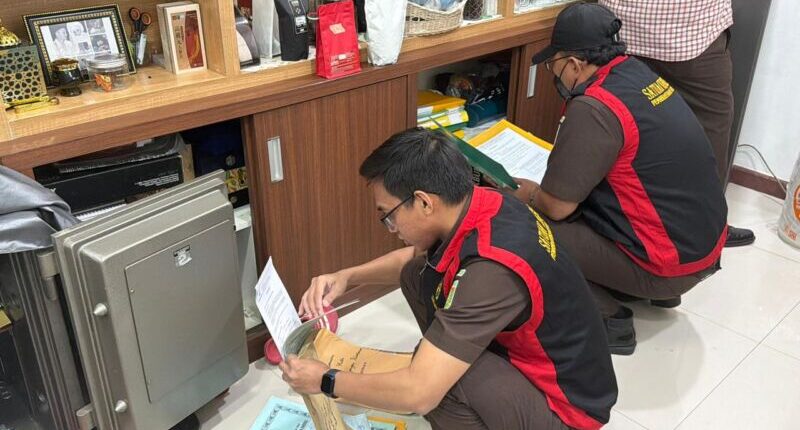Kejaksaan Geledah Kantor ESDM Kaltim Terkait CV AJI