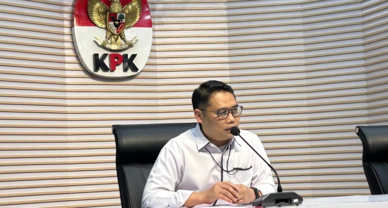 KPK Tetapkan Direktur Maktour dan Ketum Kesthuri Tersangka Korupsi Kuota Haji