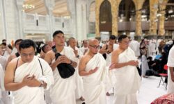 Keberangkatan Perdana Jemaah Haji Indonesia pada 22 April