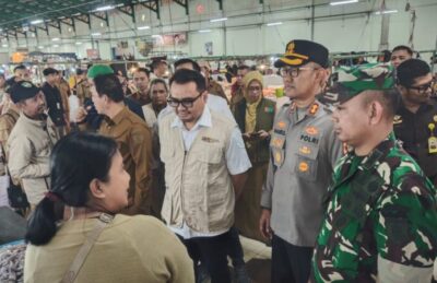 Sempat Tembus Rp55 Ribu, Harga Ikan Laut di Pasar Mangkurawang Kini Turun Jadi Rp45 Ribu