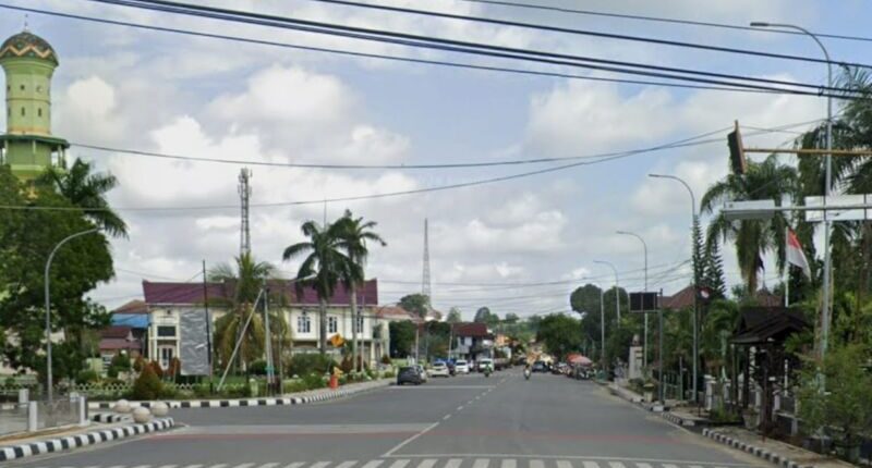 Jalan Kadewa Tenggarong Ditutup Malam Takbiran
