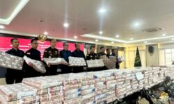 Kejati Kaltim Sita Uang Rp214 Miliar dan Barang Mewah dari PT Jembayan Muarabara Group