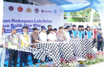 Kapolri Pimpin One Way Nasional Arus Balik Lebaran