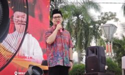 Rendi Solihin Bagikan 5 Umrah Gratis untuk Warga Tenggarong