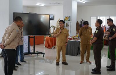 Wabup Kukar Ngamuk! Sewa Lapak Tangga Arung Square Diduga Di-up 