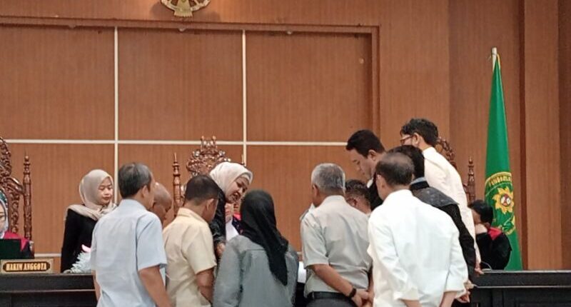 Betuhaan di Pengadilan