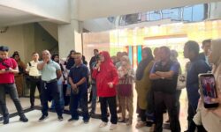 149 Pemilik SKTUB Pasar Pagi Samarinda Ancam Berkemah di Kantor Disdag