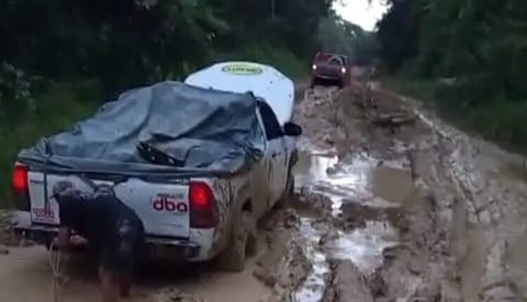 Jalan Rusak di Krayan Membuat Distribusi Barang Terhambat dan Harga Naik