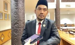 Pemkot Mesti Segera Perbaiki Kerusakan Teras Samarinda Imbas Demonstrasi 21 April