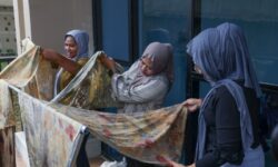 Pelatihan Ecoprint Garapan Otorita IKN-BI Perkuat UMKM Wastra Nusantara