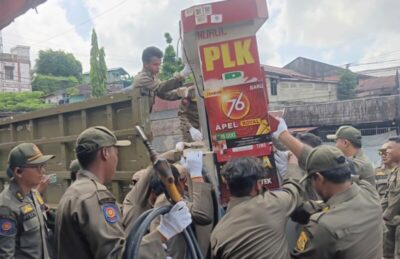 Operasi Terpadu Satpol PP Angkut Belasan POM Mini Tak Berizin Balikpapan