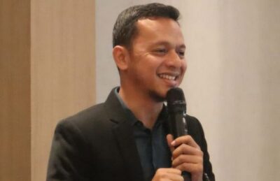 Ahli Bahasa Ajak Masyarakat Kaltim Perkuat Etika Berkomunikasi dan Literasi Media