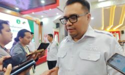 Bupati Kukar Gencarkan Strategi Dokter Lokal untuk Atasi Krisis di Tabang