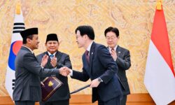 Menteri Bahlil Teken Tiga Perjanjian dengan Korea