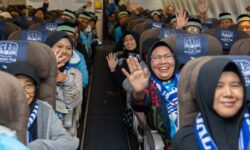 Sebanyak 125 Ribu Jemaah Haji Nikmati Fast Track