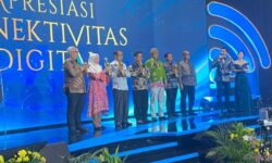 Pemprov Kaltim Raih Penghargaan Akselerasi Konektivitas Digital