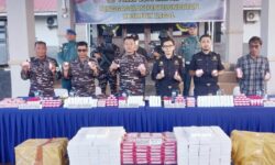 TNI AL Nunukan Gagalkan Penyelundupan 1.832 Item Kosmetik dari Malaysia ke Sebatik