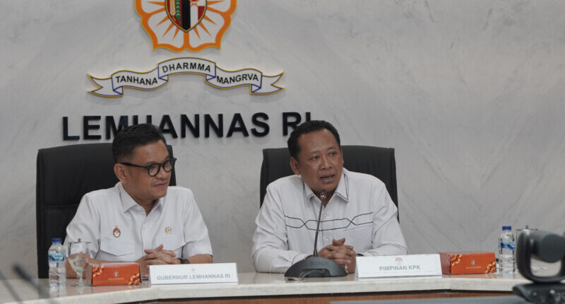 KPK Serahkan Barang Rampasan Senilai Rp3,52 Miliar ke Lemhannas