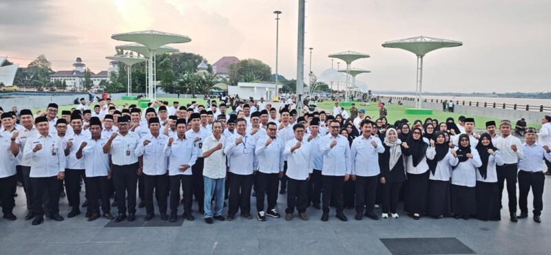 Tak Biasa, Pelantikan 119 Pejabat Kukar Digelar di Taman Tanjong