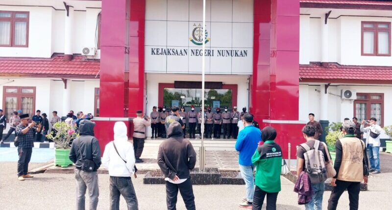 Mahasiswa Nunukan Pertanyakan Transparansi Kejaksaan dalam Penanganan Perkara Korupsi