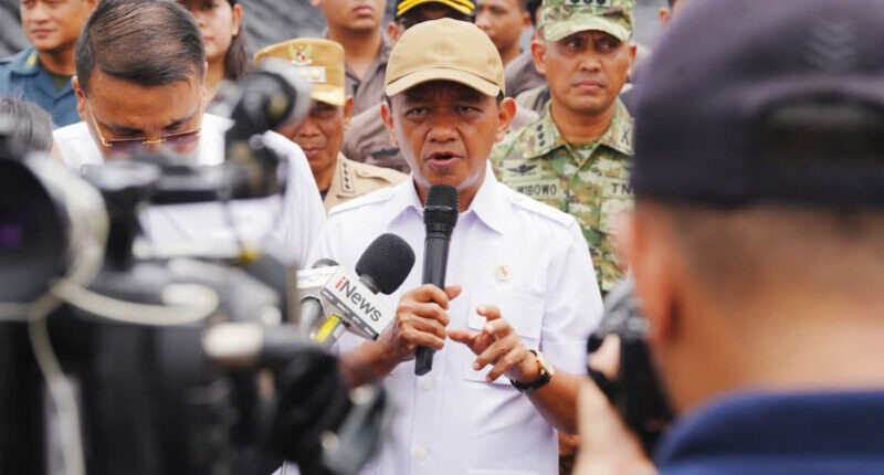 Bahlil Tinjau Langsung Penertiban Tambang Ilegal di Murung Raya