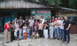 PLN Group Kaltimra Tebar Energi Kebaikan Lewat Aksi Diakonia Paskah di Panti Asuhan