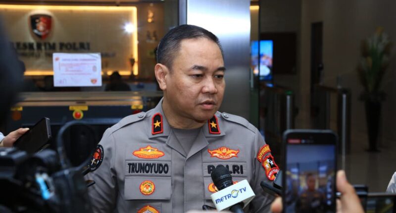 Perkuat Keamanan, Polri Kerahkan Ratusan Personel ke Papua Tengah dan Maluku Utara