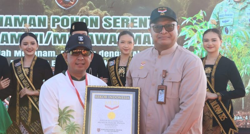 Kodam VI Mulawarman Pecahkan Rekor MURI dari Penanaman 10.100 Pohon Ulin