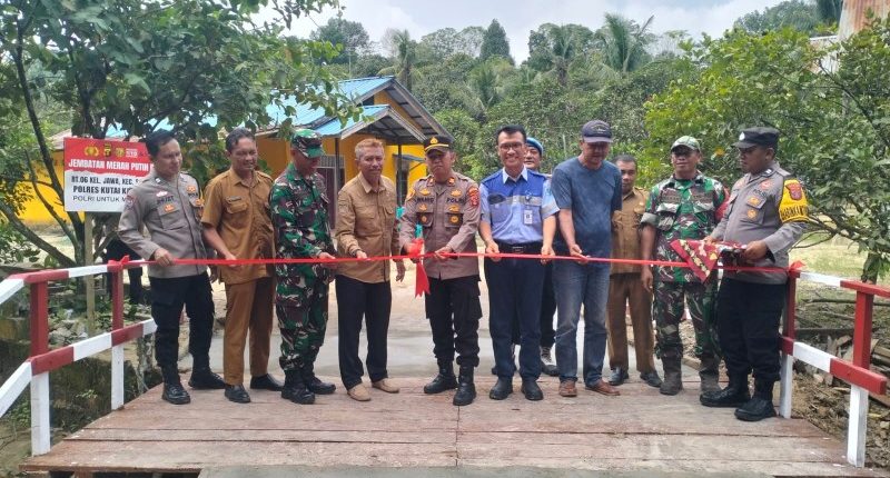 Semangat Gotong Royong Warnai Peresmian Jembatan Merah Putih Presisi di Sangasanga